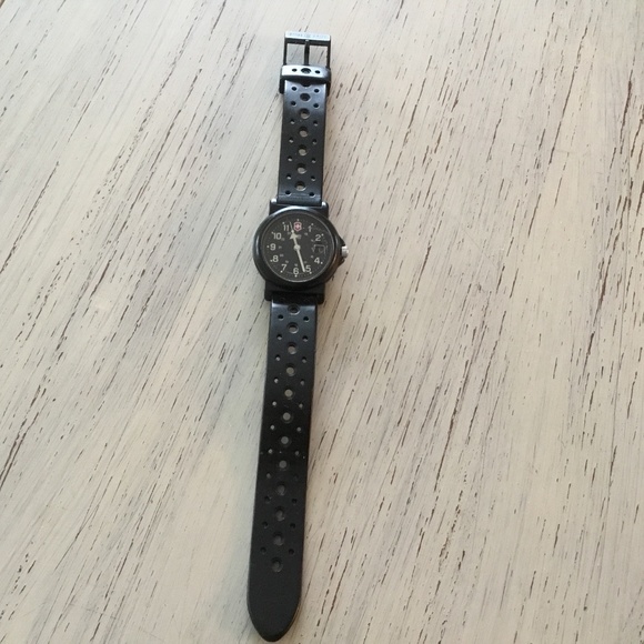 Vintage 1993 Ladies Swiss Army Watch - Picture 1 of 5